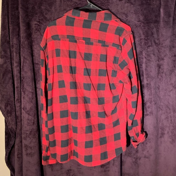 Men’s Thick Red & Black Flannel Shirt - Picture 3 of 3